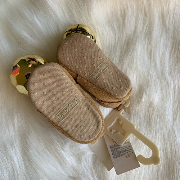 Moccasins: Suede infant GAP booties - Picture 3 of 3